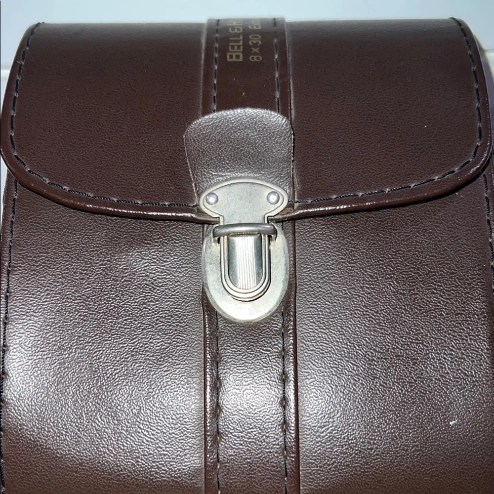 Vintage Bell & Howell 8 X 30 Binoculars with Brown Leather Case - Picture 13 of 16